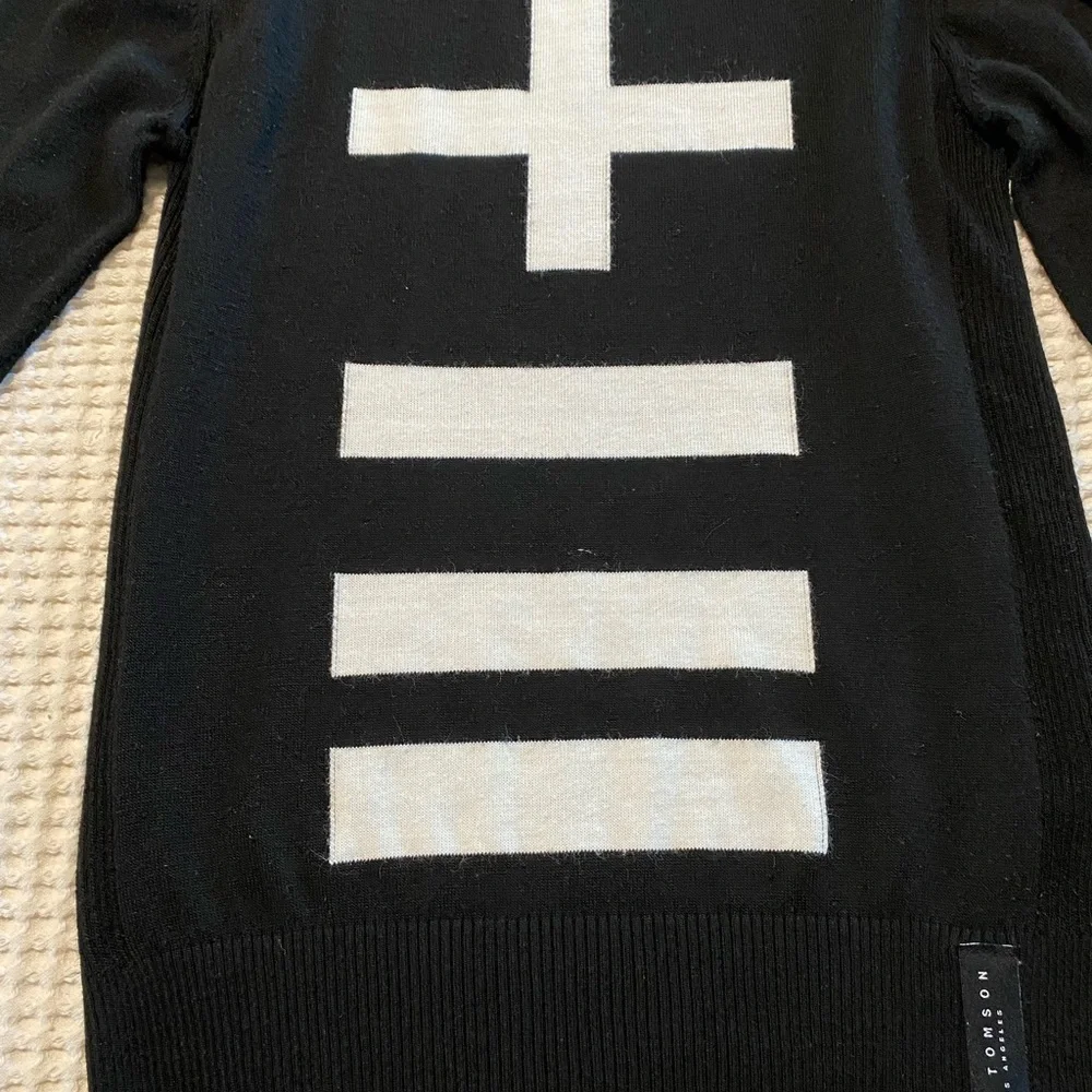Ron Tomson Men’s Black Modern Signs Graphic Sweater